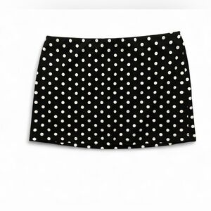 Black and white polka dot mini skirt in size small. NWT